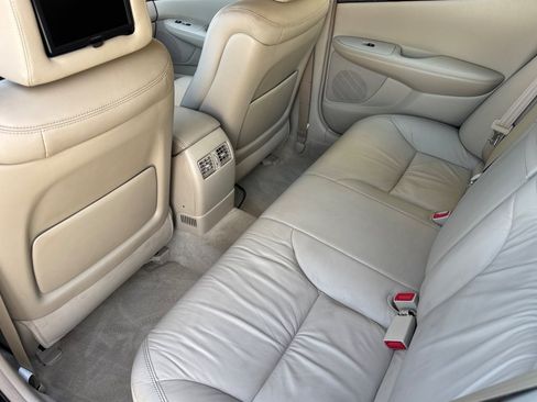 Used 2004 Lexus ES 330 FWD image 22