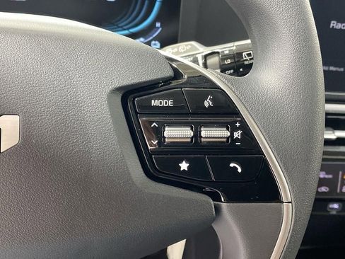 New 2026 Kia Niro LX FWD image 33