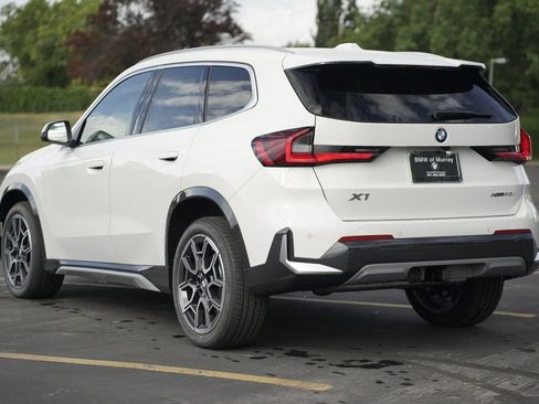New 2026 BMW X1 xDrive28i w/ Technology Package AWD/4WD image 3