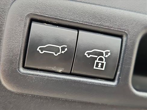 Used 2024 Lexus UX 250h F Sport FWD image 7