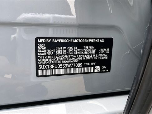 Used 2025 BMW X5 sDrive40i w/ M Sport Package RWD image 29