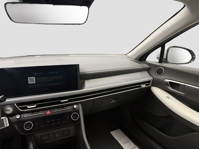 New 2026 Hyundai Sonata SEL FWD image 23