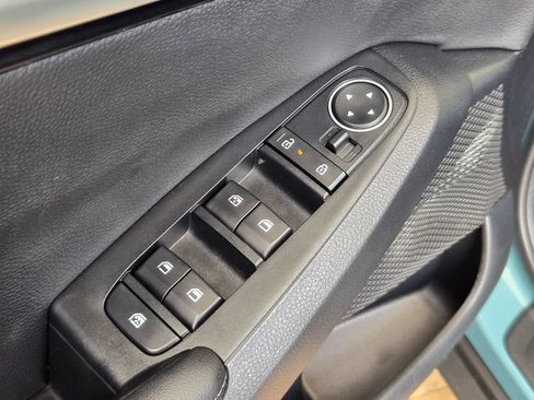 Used 2026 Kia Seltos EX FWD image 12