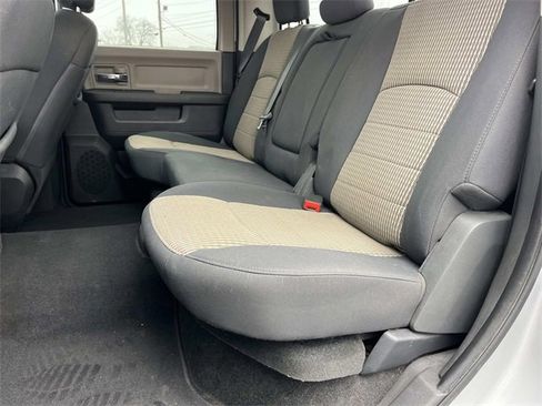 Used 2012 RAM 1500 Big Horn w/ Luxury Group image 23