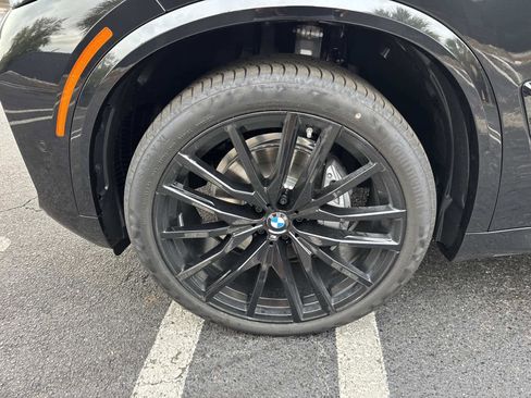 New 2026 BMW X5 xDrive40i w/ M Sport Package image 11