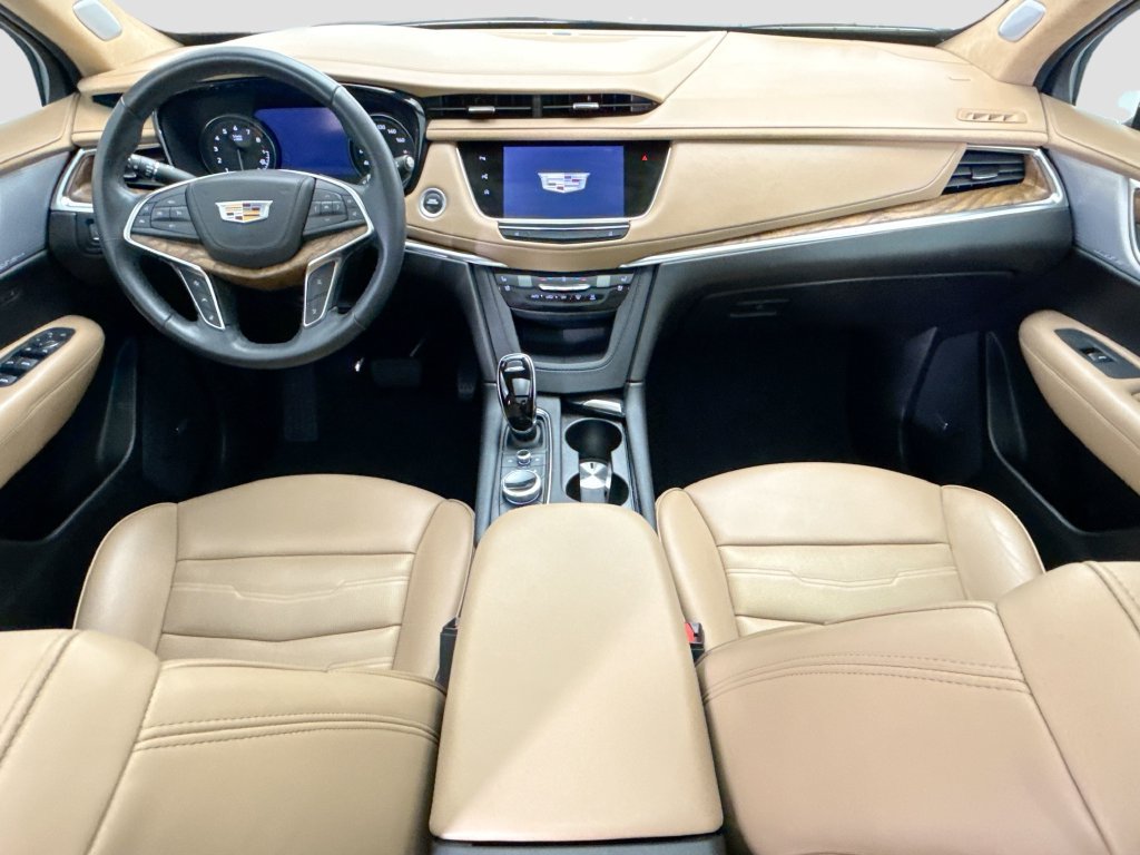 Used 2024 Cadillac XT5 Premium Luxury w/ Platinum Package FWD image 13
