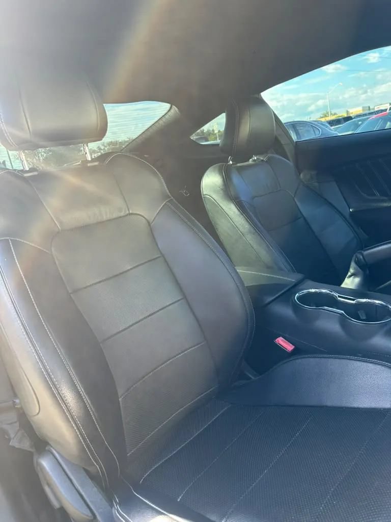 Used 2016 Ford Mustang Premium RWD image 11