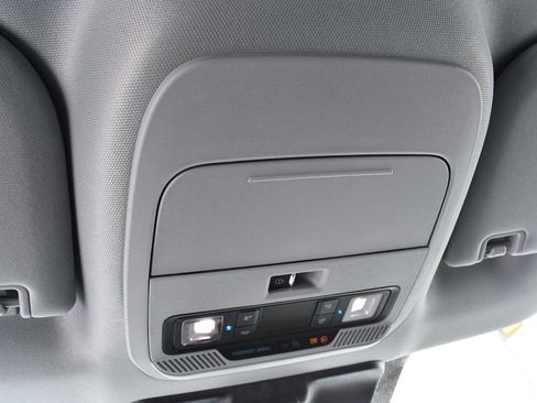 New 2026 Ford F350 XLT image 33