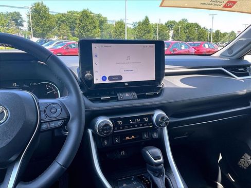 Used 2025 Toyota RAV4 XLE Premium w/ Weather Package AWD/4WD image 18