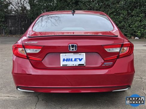 Used 2022 Honda Accord Sport image 6