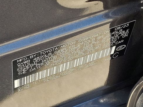 Used 2023 Lexus IS 350 F Sport w/ Memory Package AWD/4WD image 27