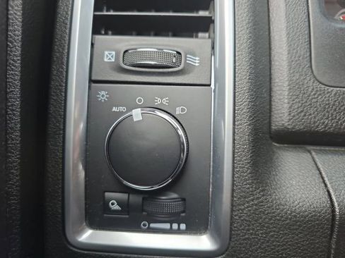 Used 2024 RAM 1500 Classic Warlock AWD/4WD image 10