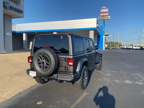 New 2025 Jeep Wrangler Sport S image 15