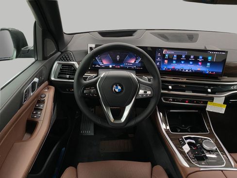 New 2026 BMW X5 xDrive40i w/ Climate Comfort Package AWD/4WD image 16