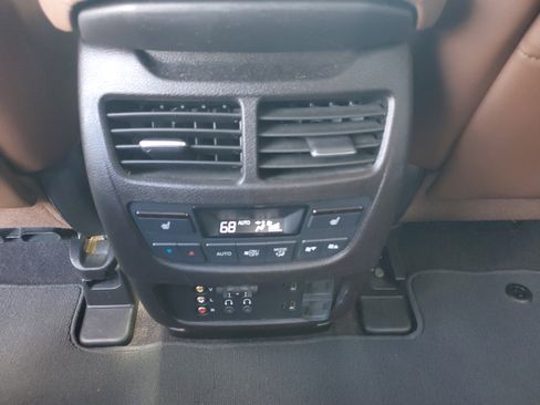 Used 2019 Acura MDX w/ Technology & Entertainment image 35