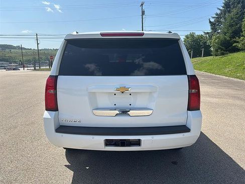 Used 2019 Chevrolet Tahoe LT AWD/4WD image 3