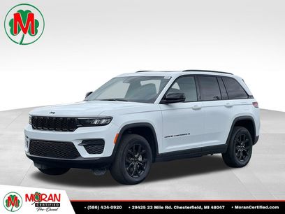 Used 2024 Jeep Grand Cherokee Altitude