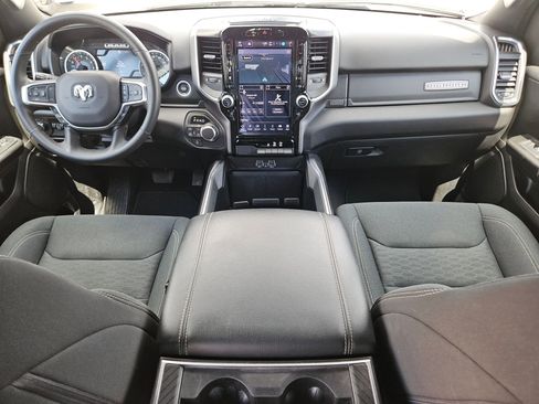 Certified 2025 RAM 1500 Big Horn image 16