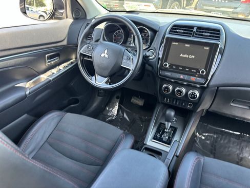 Used 2024 Mitsubishi Outlander Sport ES AWD/4WD image 12