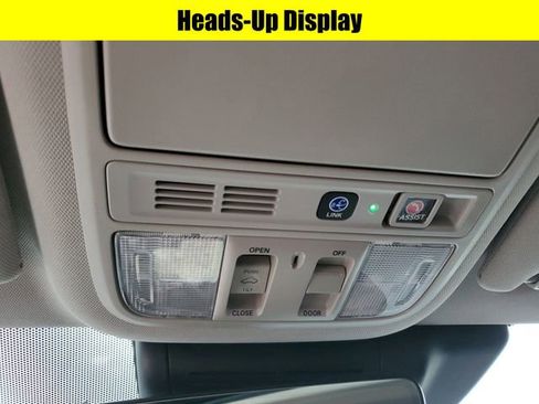 Used 2021 Honda Accord Touring image 19