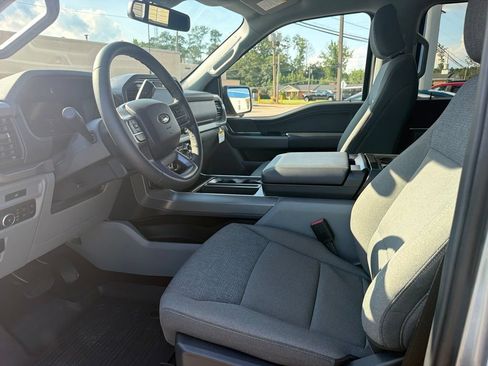 New 2026 Ford F150 XLT w/ Equipment Group 302A MID AWD/4WD image 15
