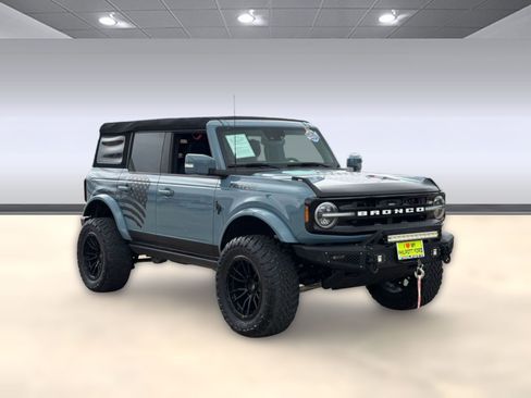 Used 2023 Ford Bronco Outer Banks AWD/4WD image 7
