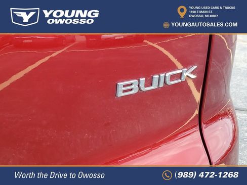 Certified 2026 Buick Enclave Preferred w/ Power Package AWD/4WD image 9
