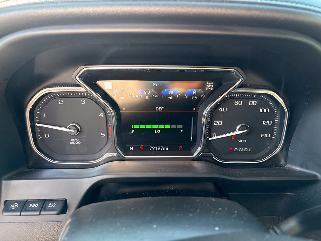 Used 2021 GMC Sierra 3500 Denali w/ Denali Ultimate Package AWD/4WD image 15