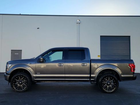 Used 2017 Ford F150 Limited AWD/4WD image 2