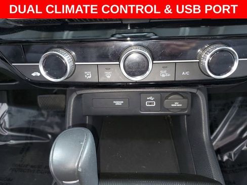 Used 2024 Honda Civic EX-L image 21