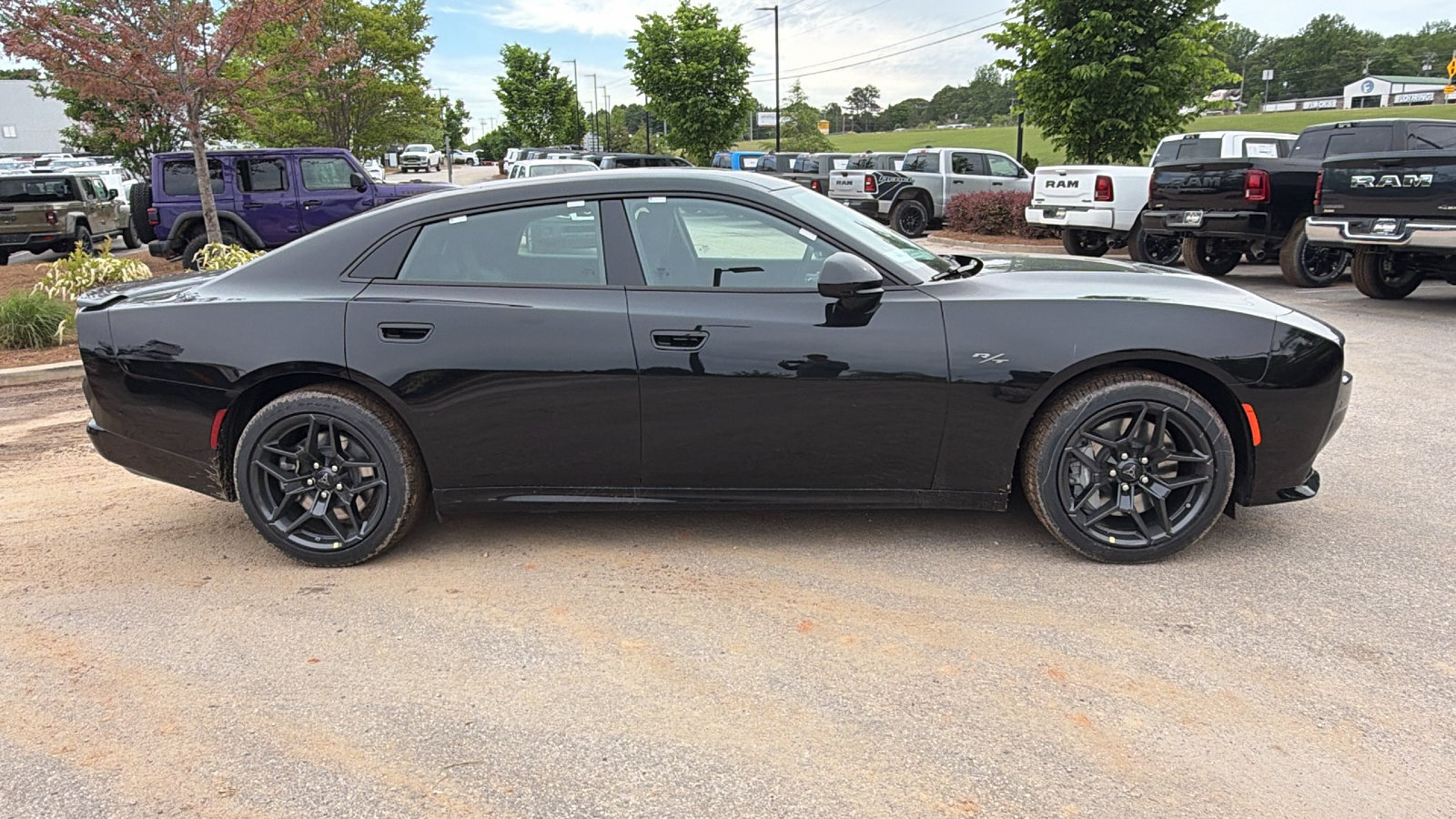 New 2026 Dodge Charger R/T AWD/4WD image 7