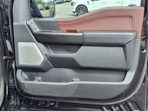 Used 2021 Ford F150 Lariat w/ Equipment Group 502A High image 13