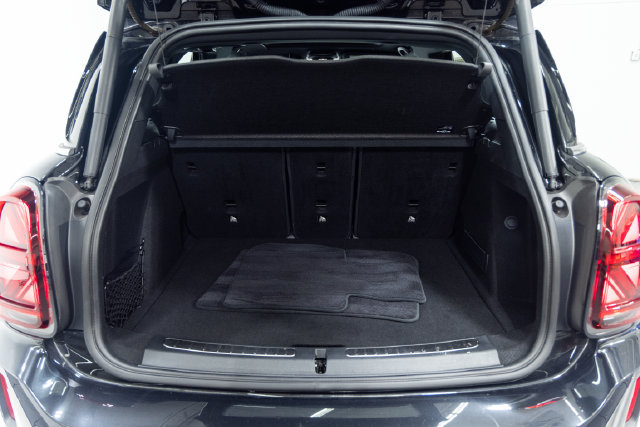 Used 2023 MINI Cooper Countryman S FWD image 9