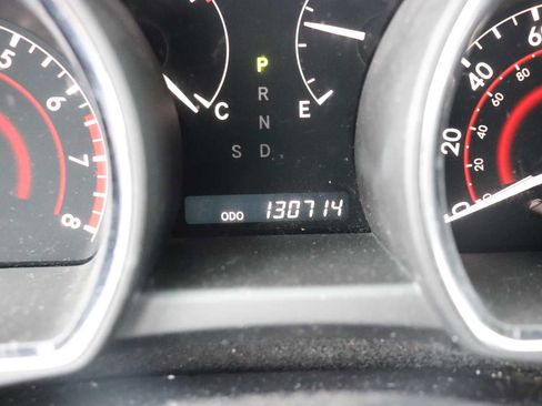 Used 2011 Toyota Highlander Limited w/ Tow Pkg image 11