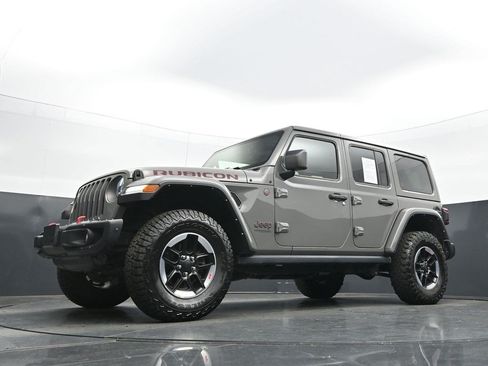 Used 2021 Jeep Wrangler Unlimited Rubicon w/ Dual Top Group AWD/4WD image 23