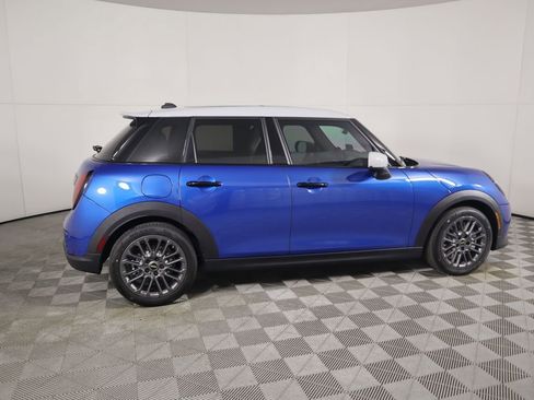 New 2026 MINI Cooper S image 4
