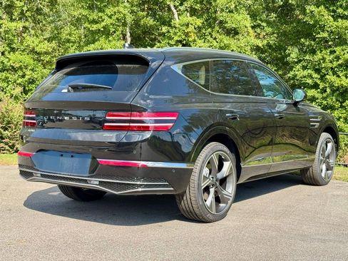 New 2026 Genesis GV80 2.5T Prestige image 13
