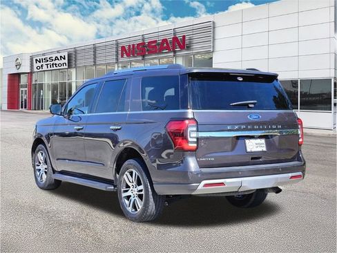 Used 2024 Ford Expedition Limited image 6