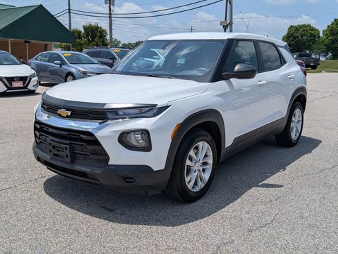 Used 2023 Chevrolet TrailBlazer LS FWD image 7