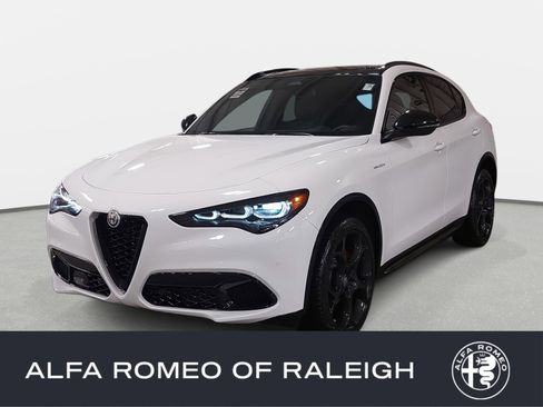 New 2025 Alfa Romeo Stelvio Sprint w/ Veloce Package image 1
