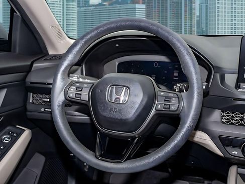 Used 2023 Honda Accord EX image 21