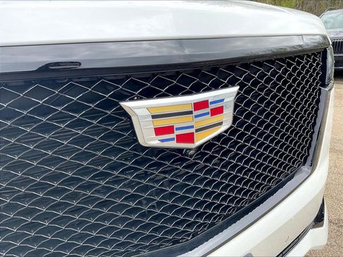 Used 2024 Cadillac Escalade Sport Platinum AWD/4WD image 34