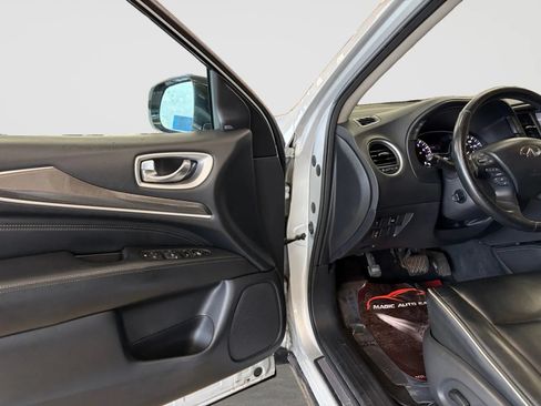 Used 2019 INFINITI QX60 Pure AWD/4WD image 11