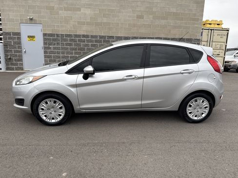 Used 2016 Ford Fiesta S image 3
