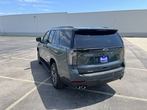 Used 2025 Chevrolet Tahoe Z71 w/ Comfort Package AWD/4WD image 4