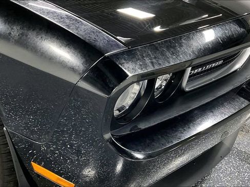 Used 2014 Dodge Challenger R/T RWD image 22