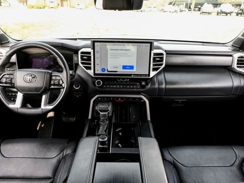 Used 2023 Toyota Sequoia Platinum image 16