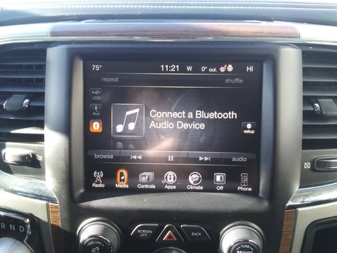 Used 2017 RAM 1500 Laramie w/ Convenience Group image 22