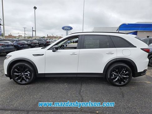 New 2025 MAZDA CX-90 Plug-In Hybrid w/Premium Sport image 4