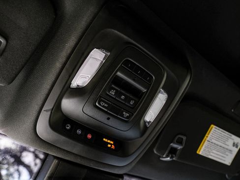 Used 2021 Cadillac CT5 Sport image 26